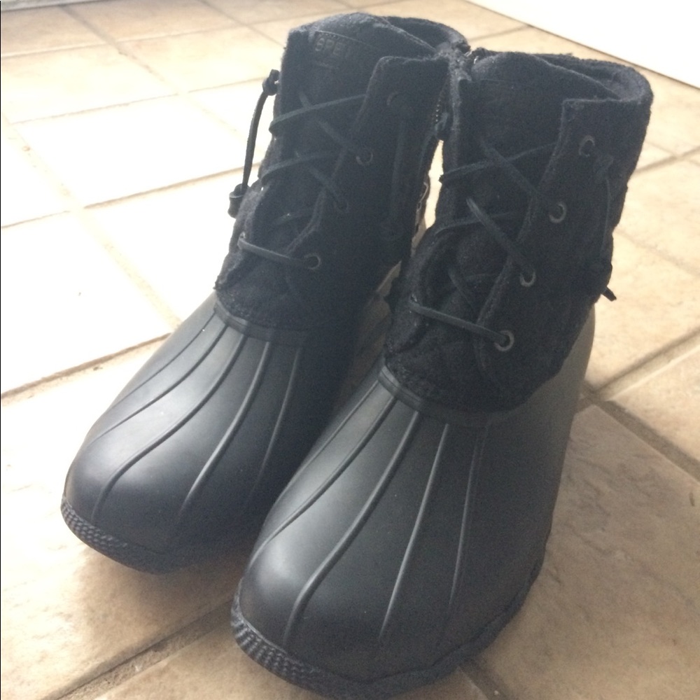 Sperry duck boots